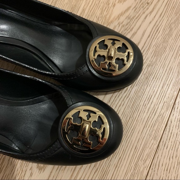 Tory Burch leather pumps - Picture 2 of 6